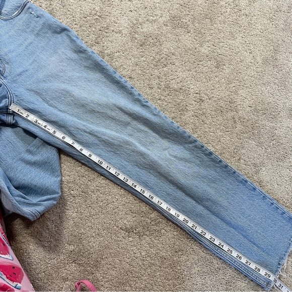 Abercrombie & Fitch The 90s Straight Ultra High Rise Jean Raw Hem in Blue 29/8R - Picture 15 of 16
